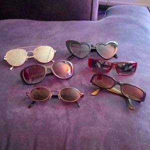 Bundle of 6 Assorted Sunglasses 🕶️